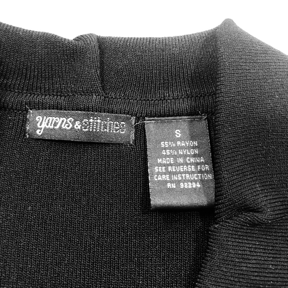 Yarn and Stitches Cardigan ~ NWOT ~ Size Small ~ Black - Picture 5 of 6